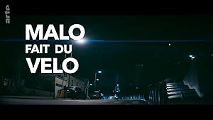 Malo fait du vélo